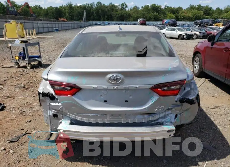 4T1C11BK2PU102557 Photo# 6