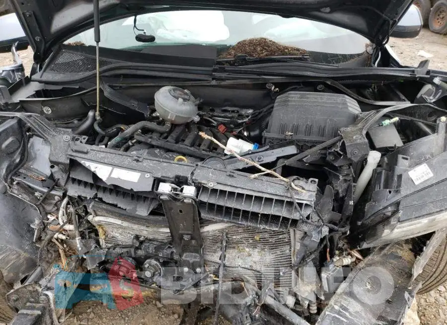 1V2MR2CA7KC585943 Photo# 12