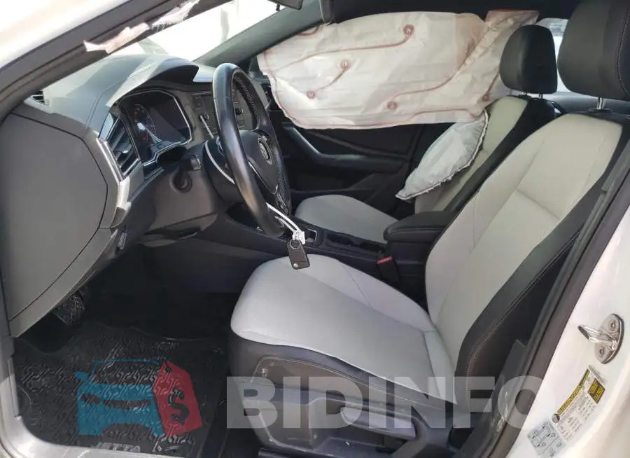 3VWCB7BU9KM227331 Photo# 7