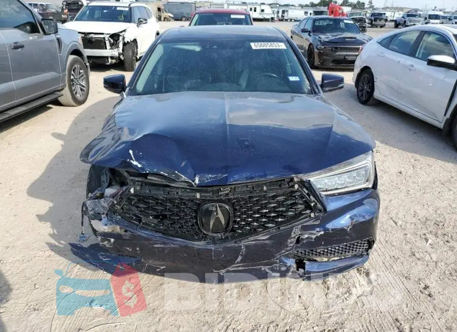 19UUB2F44LA001847 Photo# 5