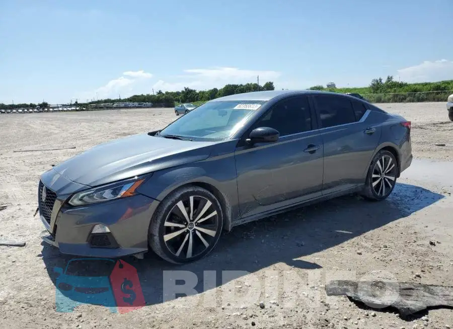1N4BL4CV5KC184003 Photo# 1