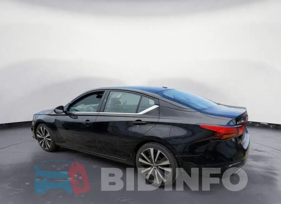 1N4BL4CV9MN415086 Photo# 2