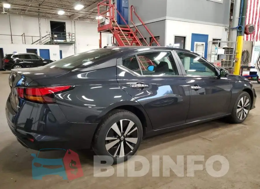 1N4BL4DW8NN385684 Photo# 3