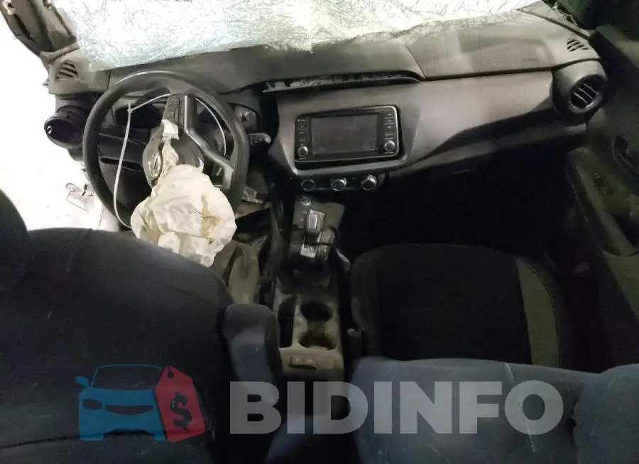 3N1CP5CU9JL537378 Photo# 8