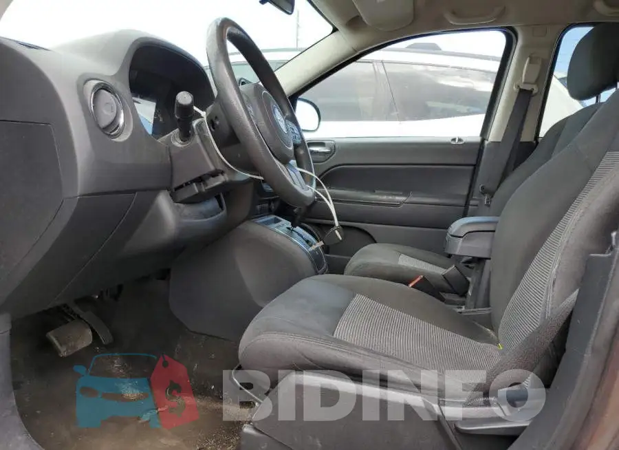 1C4NJCBA1FD397178 Photo# 7