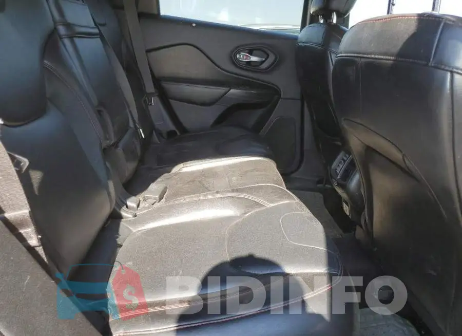 1C4PJMBS8EW203143 Photo# 11