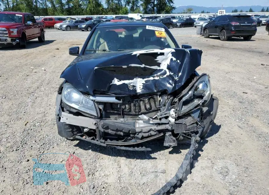 WDDGF8AB9EG173354 Photo# 5