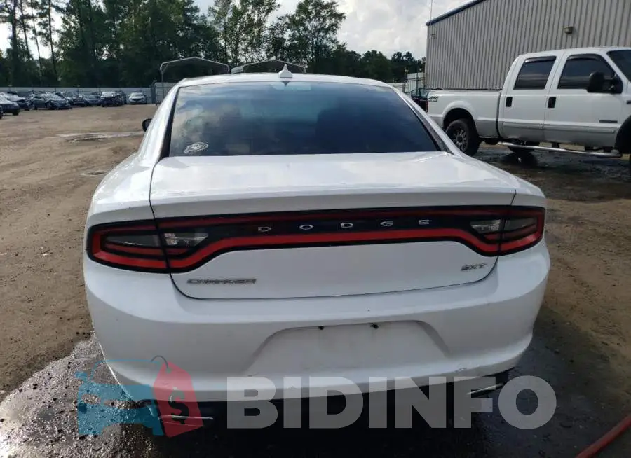 2C3CDXHG2FH862088 Photo# 6