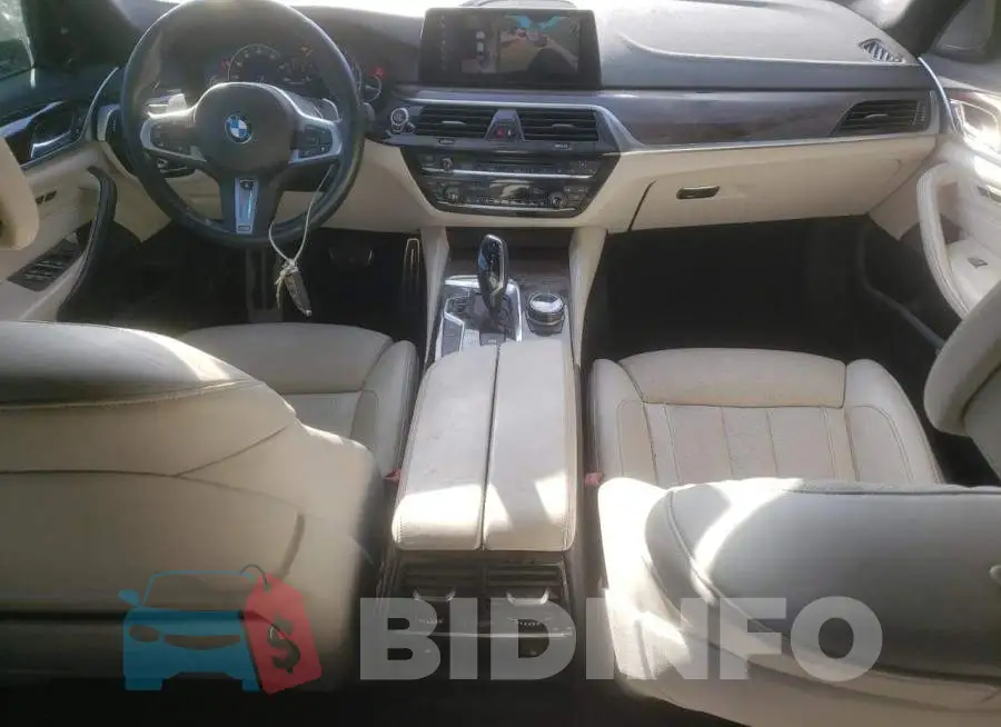 WBAJB9C52JG463936 Photo# 8
