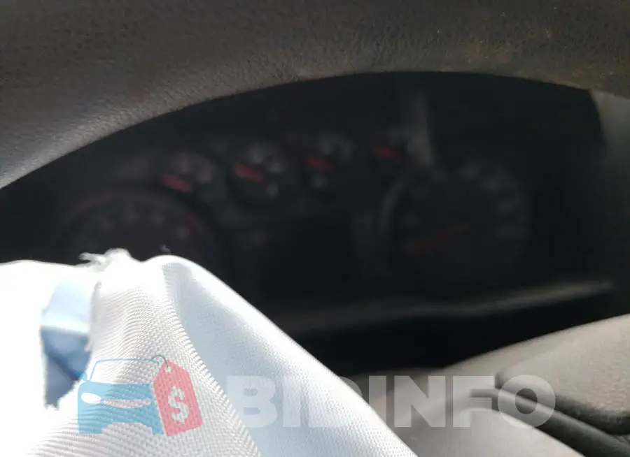1GCRYBEF3LZ117578 Photo# 9