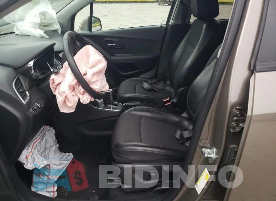 KL7CJLSB5MB325471 Photo# 7