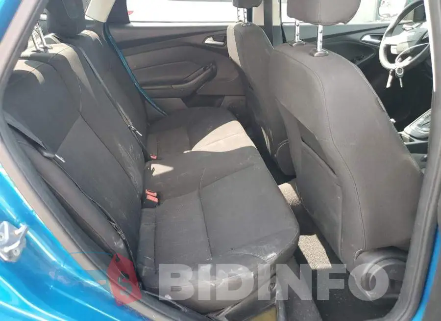 1FADP3F23GL202837 Photo# 10