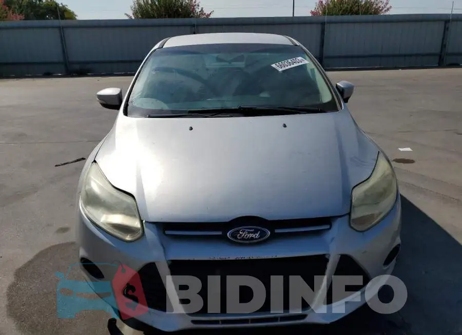 1FADP3F28EL372933 Photo# 5