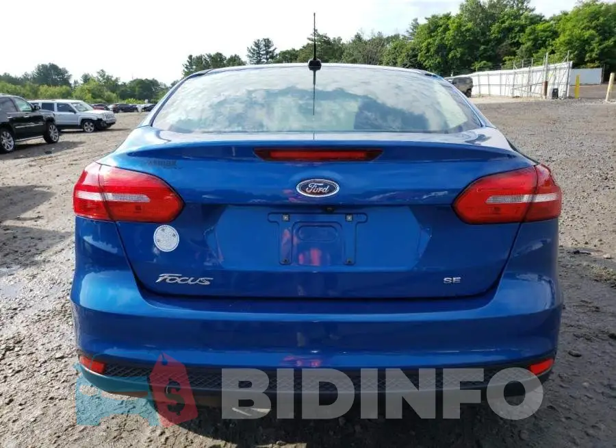 1FADP3F29JL318213 Photo# 6