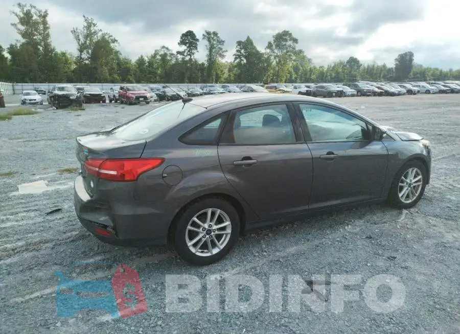 1FADP3F2XGL279513 Photo# 3