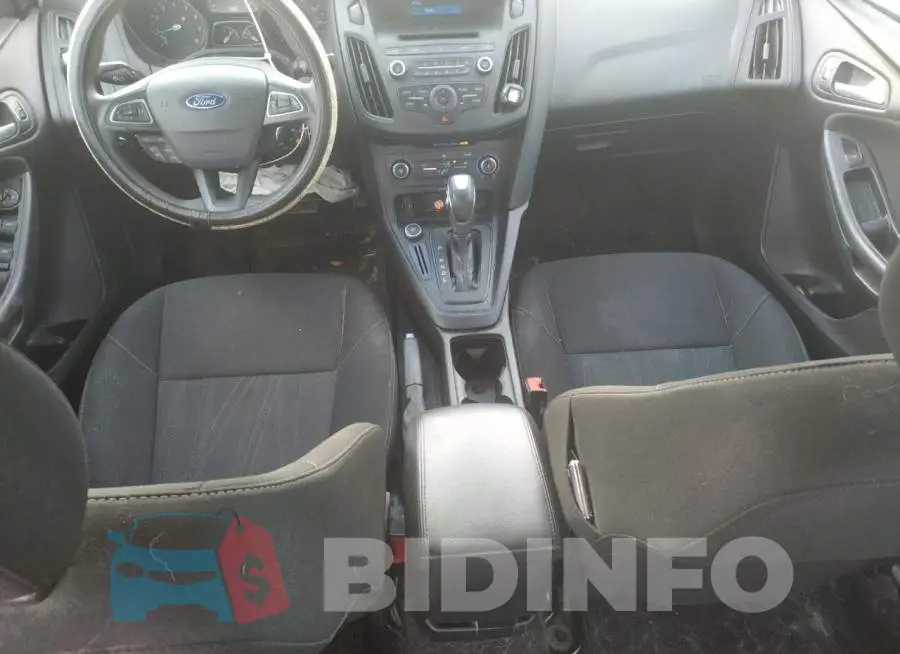 1FADP3F2XGL279513 Photo# 8