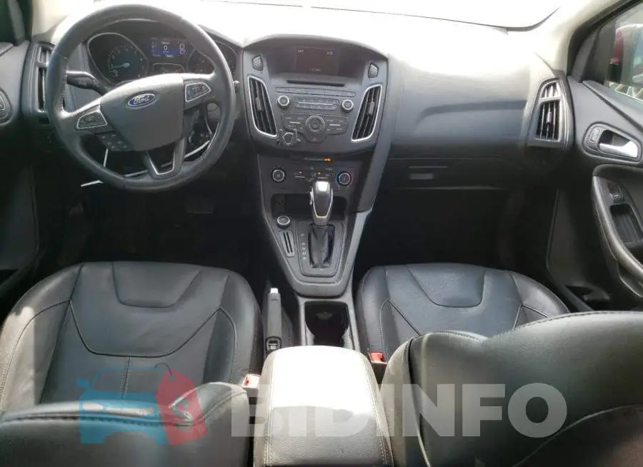 1FADP3F2XGL328709 Photo# 8