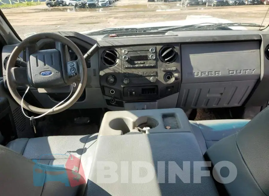 1FT7X2A67GEA95825 Photo# 8