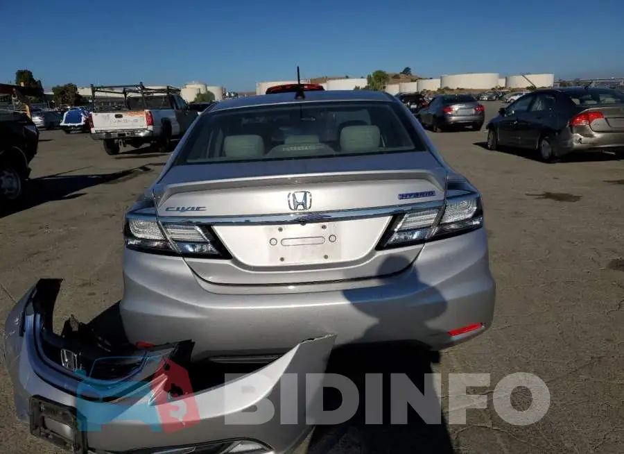 19XFB4F29FE202033 Photo# 6