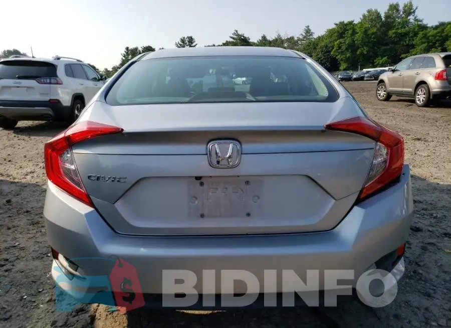 19XFC2F50GE230235 Photo# 6