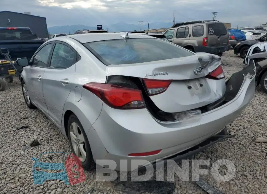 5NPDH4AE0GH736817 Photo# 2
