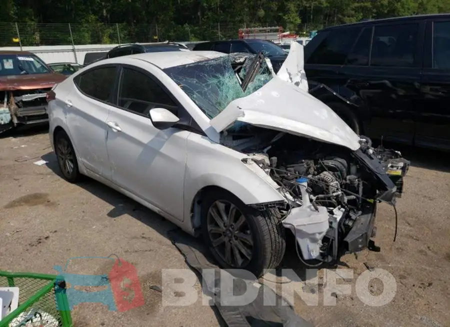 5NPDH4AE8FH557780 Photo# 4