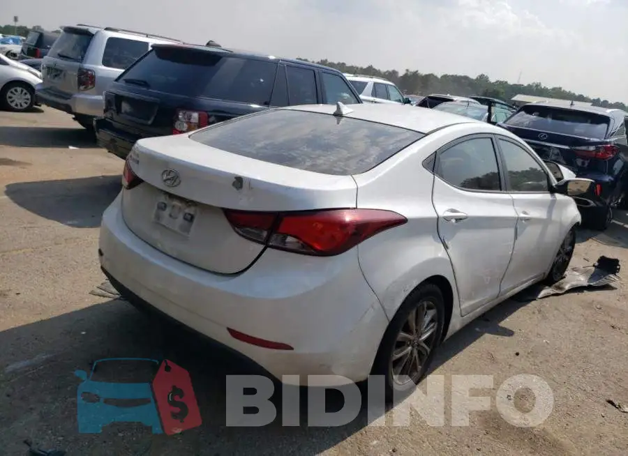 5NPDH4AE8FH557780 Photo# 3
