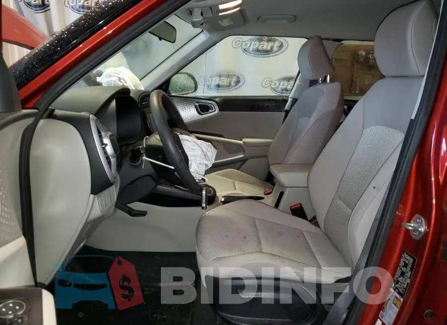 KNDJ23AU2L7118256 Photo# 7