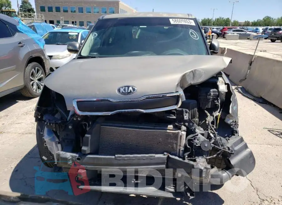 KNDJN2A23F7186151 Photo# 5