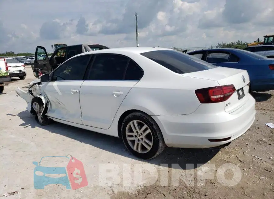 3VW2B7AJ4HM256621 Photo# 2