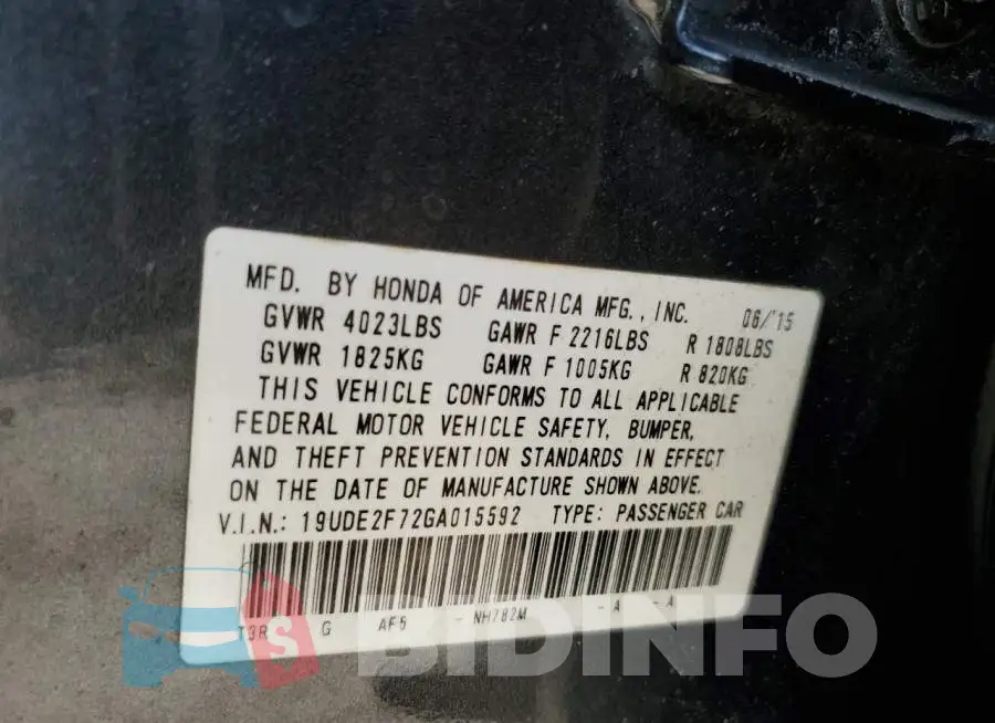 19UDE2F72GA015592 Photo# 12