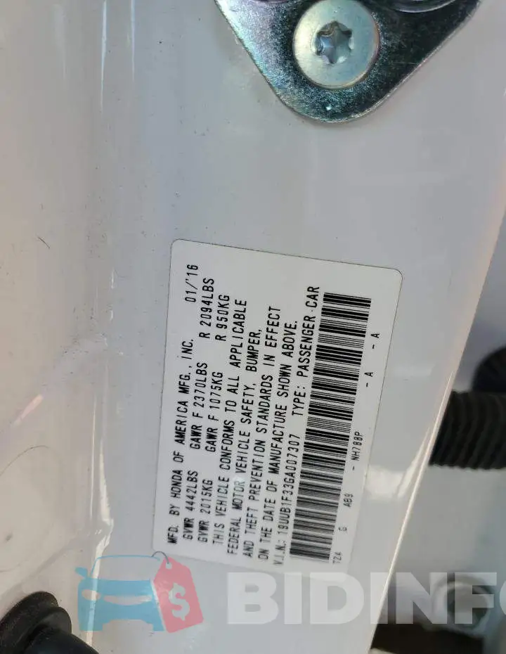 19UUB1F33GA007307 Photo# 13