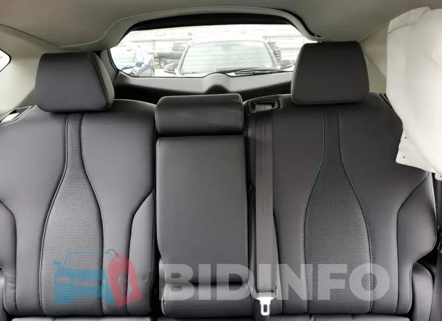 5J8TC2H5XML003719 Photo# 10
