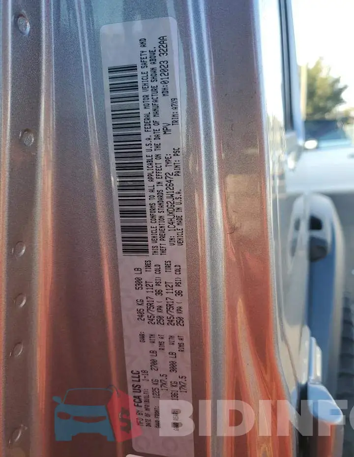 1C4HJXDG2JW126472 Photo# 13