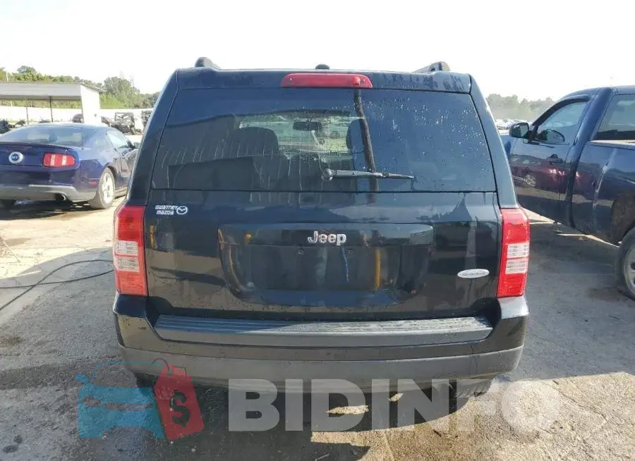 1C4NJPFB0HD183523 Photo# 6