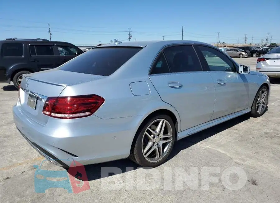 WDDHF6FBXFB155428 Photo# 3