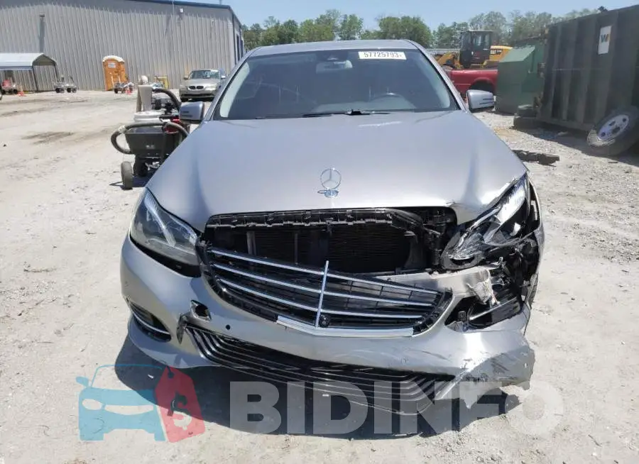 WDDHF8JB4FB150342 Photo# 5