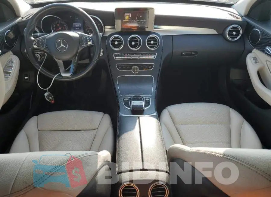 WDDWF4JB6GR156362 Photo# 8