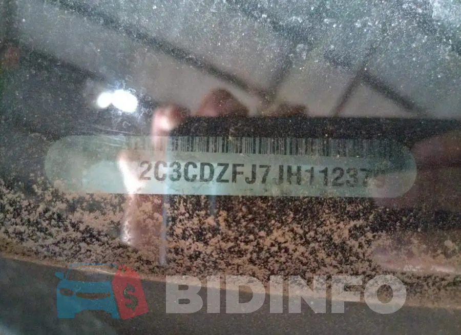 2C3CDZFJ7JH112379 Photo# 13