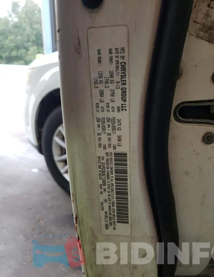 3C4PDCBGXET126858 Photo# 12
