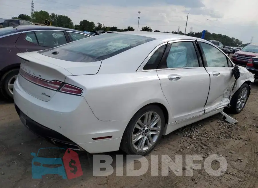 3LN6L2G9XFR621493 Photo# 3