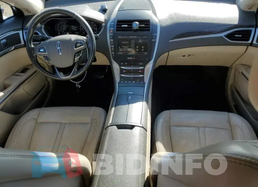 3LN6L2J97GR633899 Photo# 8