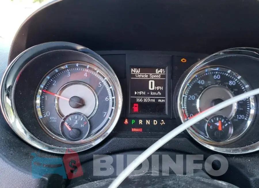 2C4RC1BG3ER460877 Photo# 9