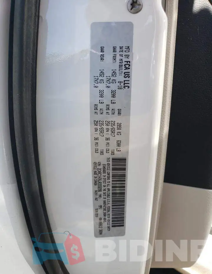 2C4RC1H76JR359298 Photo# 13