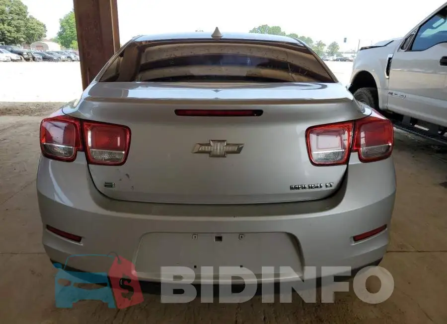 1G11E5SLXEF286673 Photo# 6