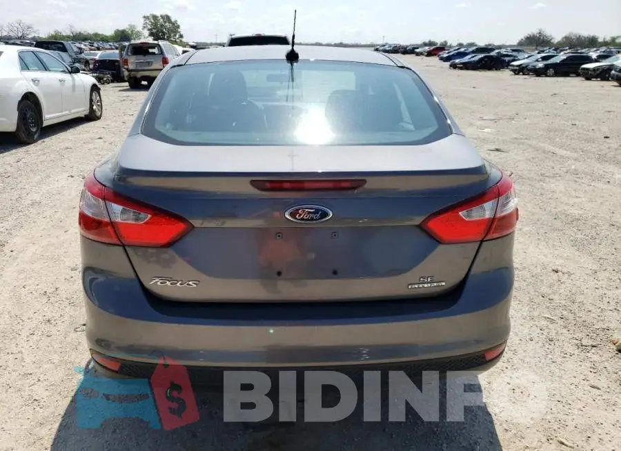 1FADP3F21EL372353 Photo# 6