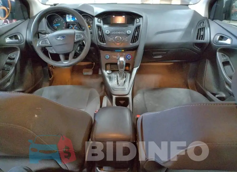 1FADP3F2XFL220833 Photo# 8