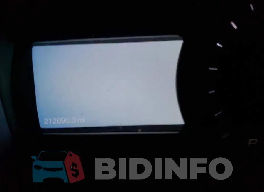1FAHP2H83FG206570 Photo# 9