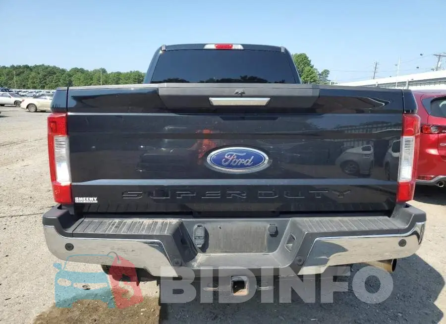 1FT7W2B69JEB47920 Photo# 6