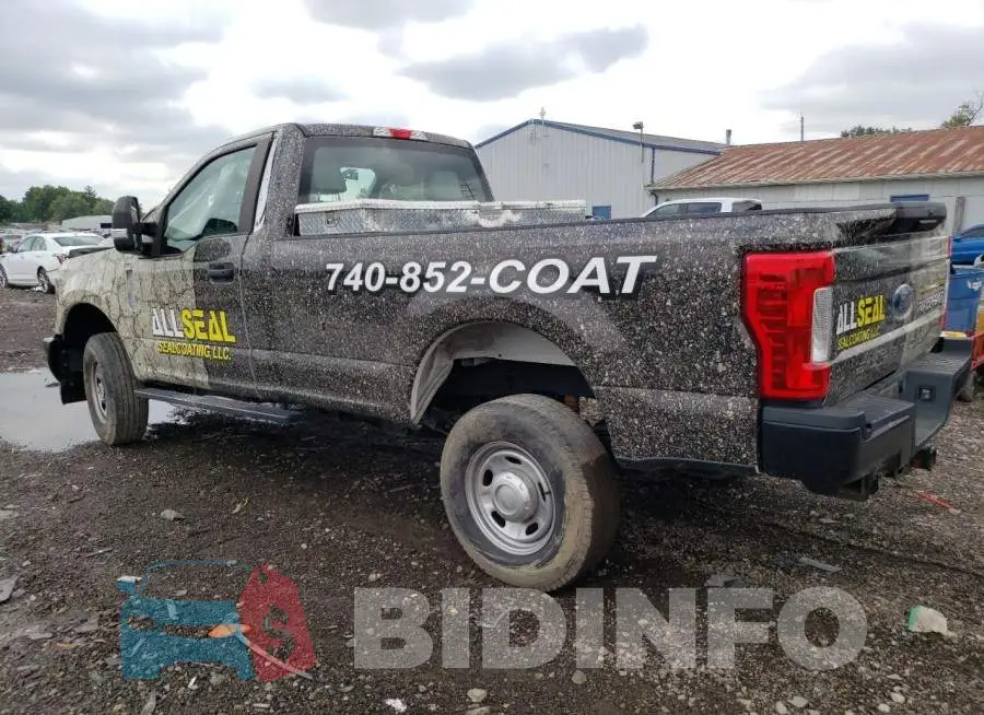 1FTBF2B62KED69887 Photo# 2